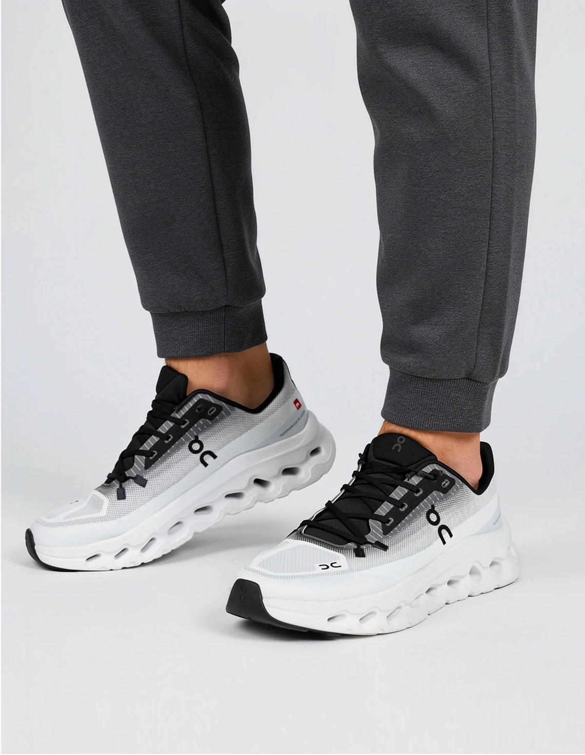 کفش دویدن Unisex آن رانینگ ON Move U