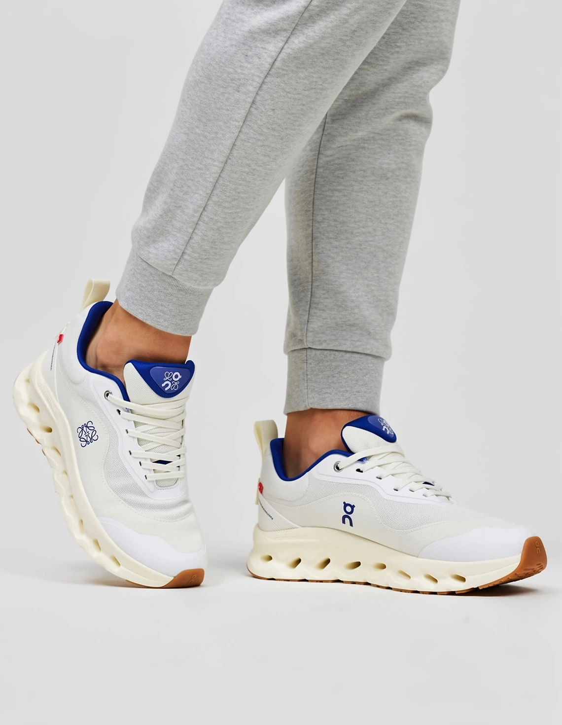 کفش دویدن Unisex آن رانینگ Cloud Nova U